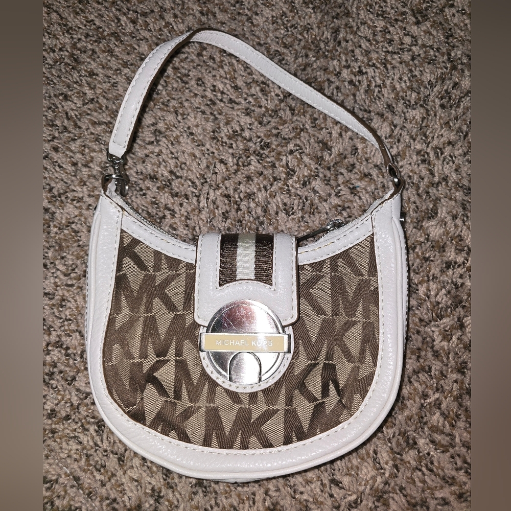 Michael Kors Signature Brown and White Shoulder Bag